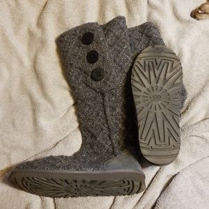 authentic sweater uggs EUC